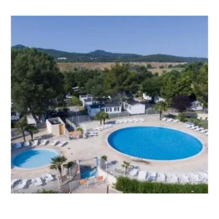 Le Domaine Des Iscles Hotel La Roque d'Antheron Bagian luar foto